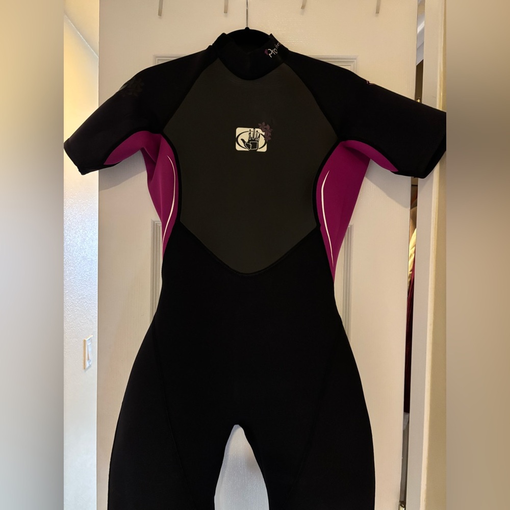 BODY GLOVE Women’s Wetsuit
